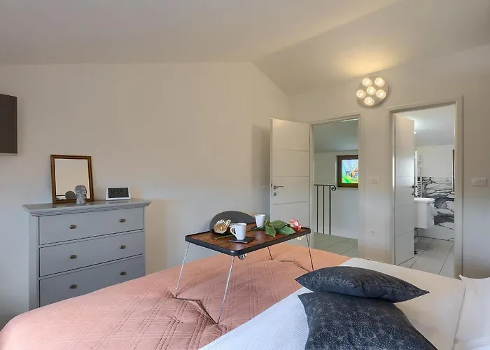 Lora Vakantiehuis Potpićan