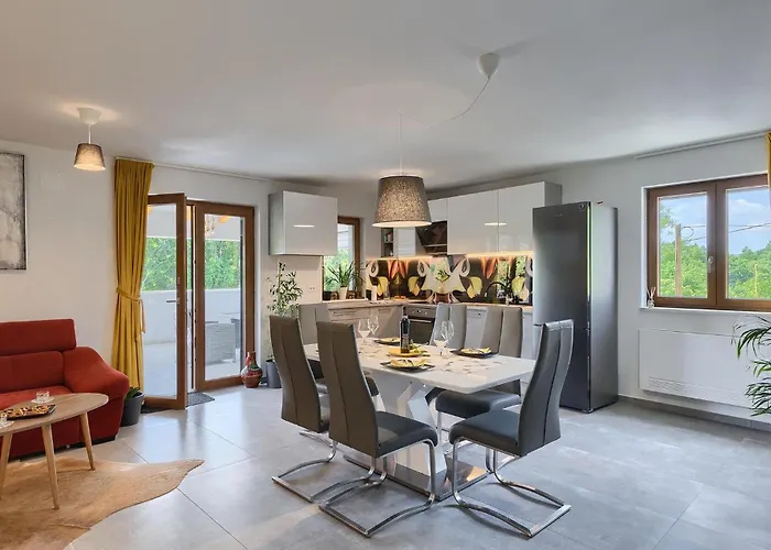 Lora Vakantiehuis Potpićan